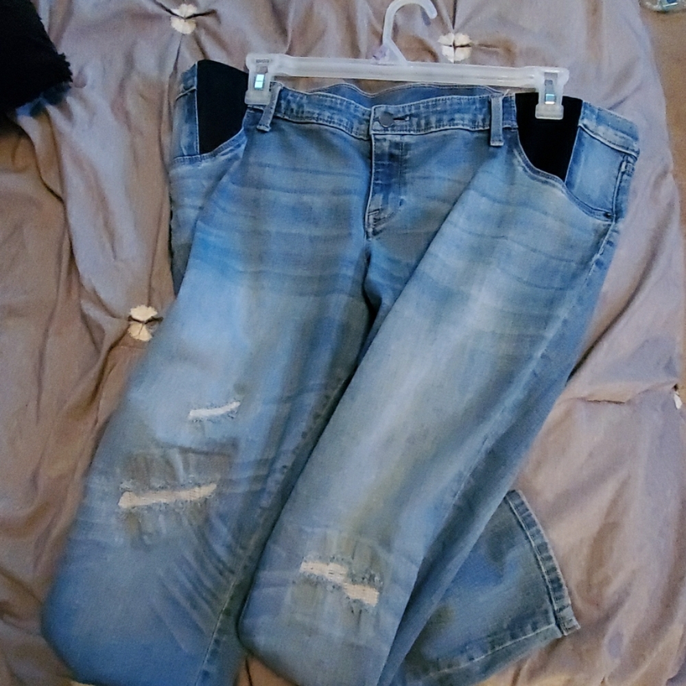 Distressed Maternity Jeans